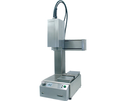 Tisch-Roboter aus der JR2000NCN